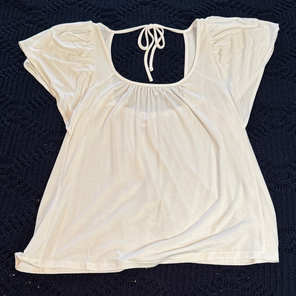 Gap flutter sleeve white women’s top size medium - Picture 2 of 9